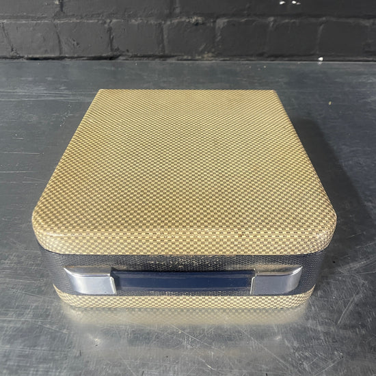 Ballerina radio Qty 1