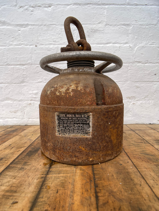 Magnetic lifter Qty 1