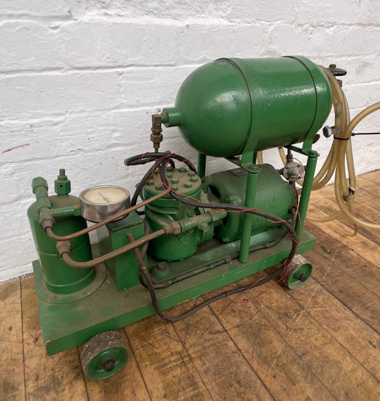 Old air compressor Qty 1