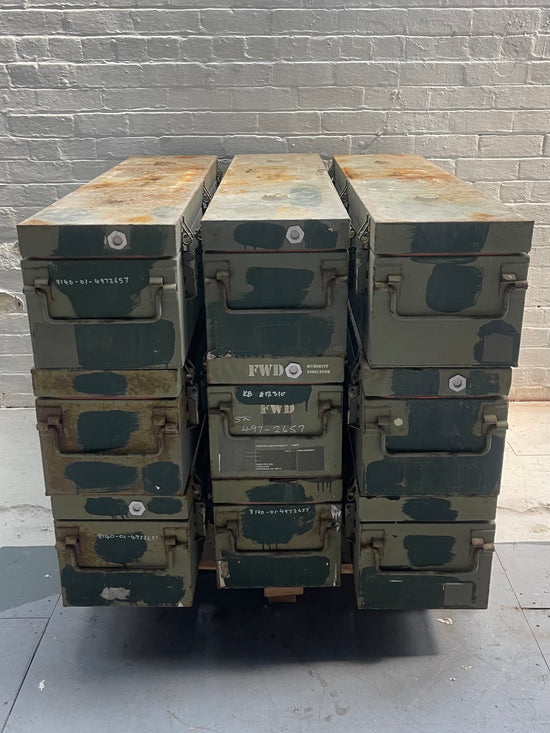 Military weapon cases Qty 31